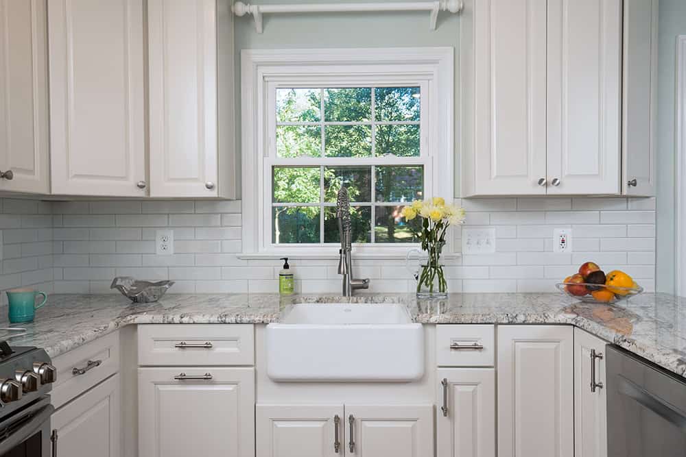 African Rainbow Granite Kitchen - Farmhouse Sink