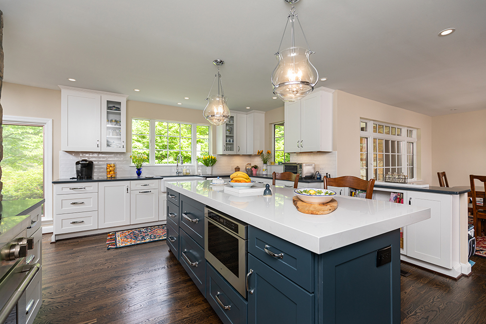 Eternal Statuario Island - Full View