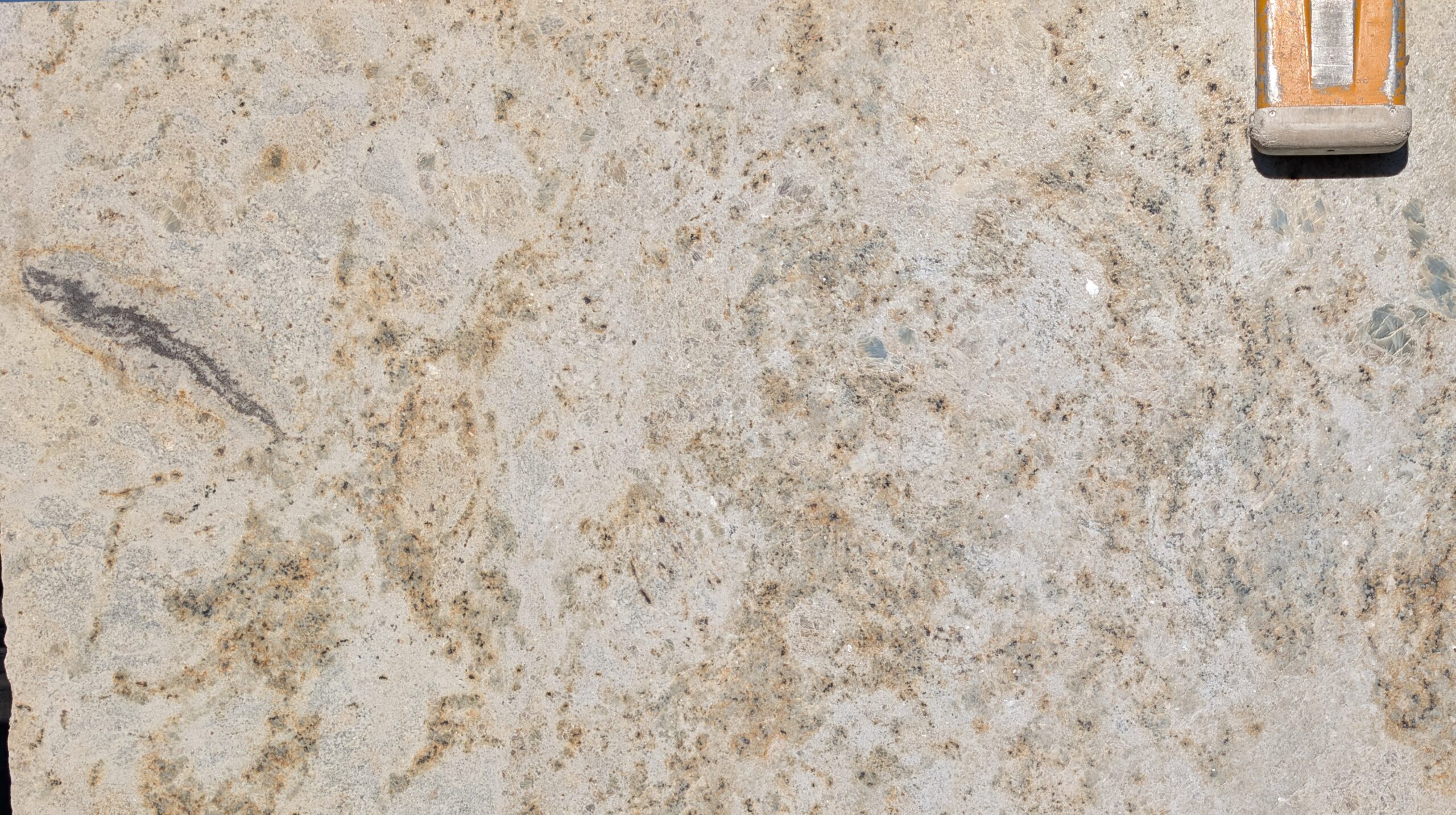 colonial cream leather quarter