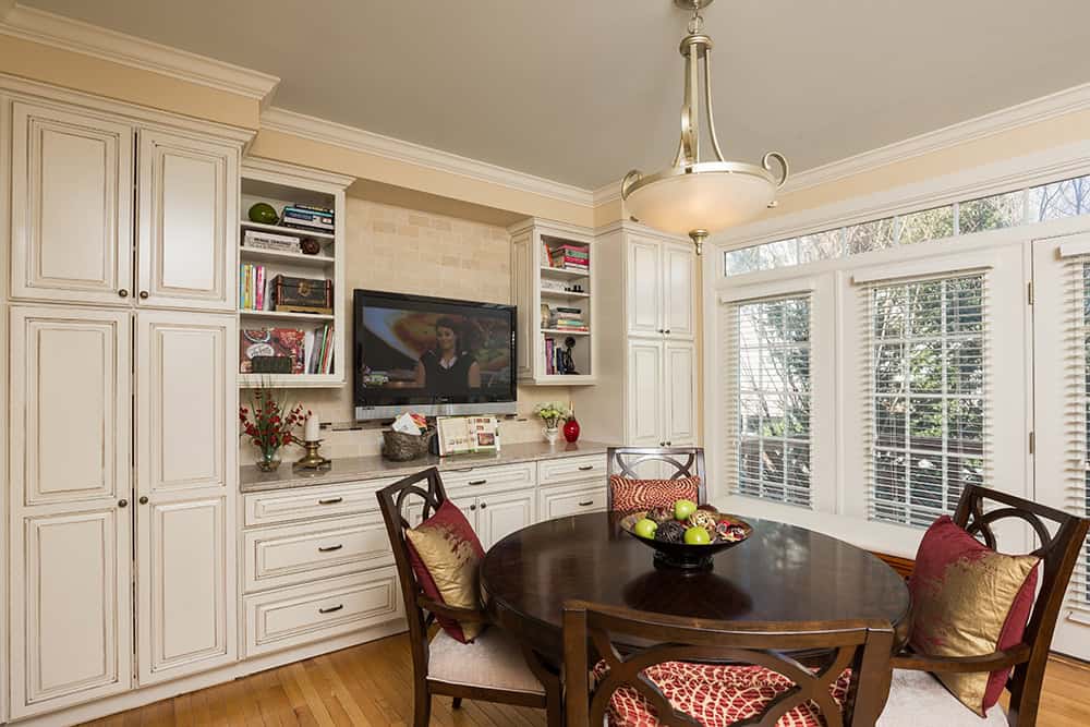 Ivory Fantasy Kitchen - Dining Room Bar